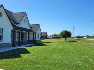 Chris R.'s lawn maintenance service result