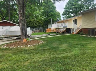 Sharon B.'s lawn maintenance service result