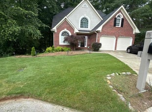 Nellie M.'s lawn care service result