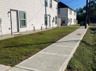 Nick R.'s lawn service service result