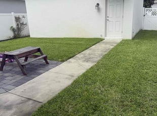 Florence O.'s turf care service result