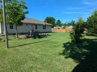 Naveen K.'s lawn maintenance service result