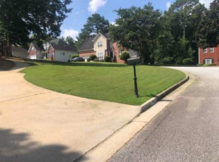 Felicia J.'s lawn service service result