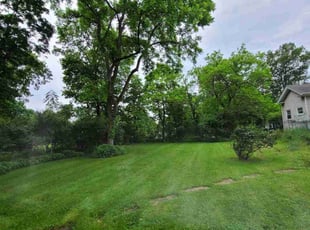 Brian W.'s landscaping services service result