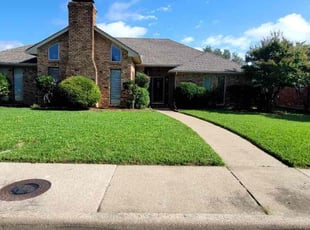 Eric C.'s lawn maintenance service result