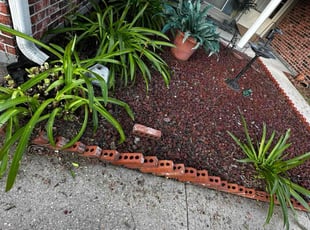 Elizabeth R.'s Flower Bed Weeding service result