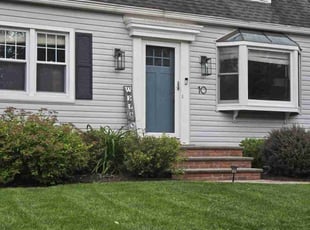 Natasha S.'s lawn care service result