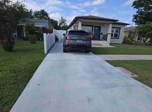 Adriean H.'s grass cutting service result