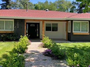 Lori R.'s Cleanups service result