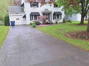 Catherine P.'s lawn care service result