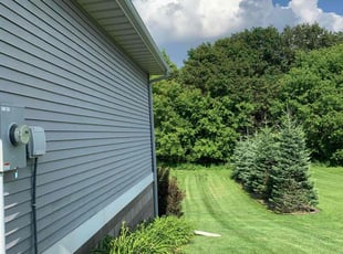 Chad H.'s grass cutting service result