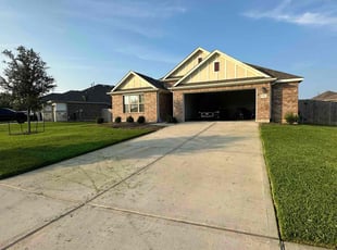 Wayne H.'s lawn maintenance service result