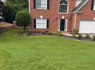 Evelyn V.'s grass cutting service result
