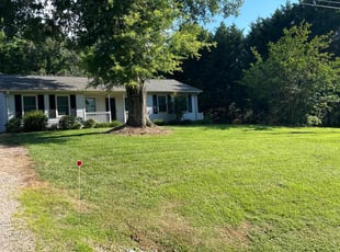 Lynn E.'s lawn service service result