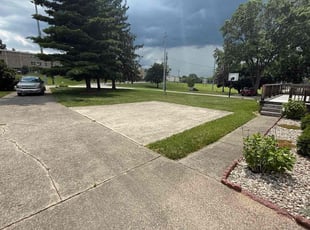 Rachael L.'s turf care service result
