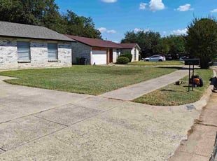 Aubrey B.'s lawn service service result