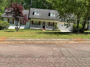 Bobby E.'s lawn maintenance service result