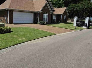 Nancy R.'s lawn care services service result