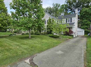 Amanda K.'s yard service service result