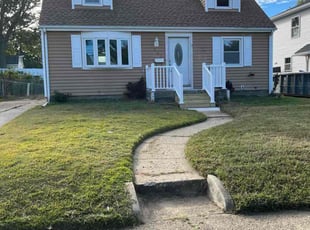 Amber M.'s lawn maintenance service result