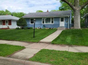 Jacqueline O.'s grass cutting service result
