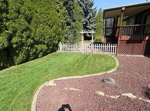 Christie D.'s lawn maintenance service result