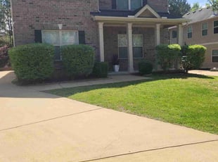 Jessica T.'s turf care service result