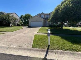 Jennifer J.'s lawn care services service result