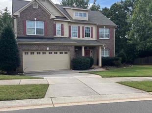 Aletha W.'s lawn maintenance service result