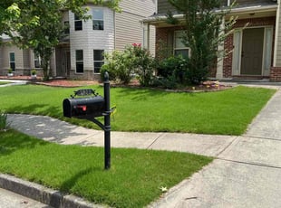 Barbara N.'s lawn maintenance service result
