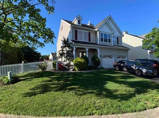Susanne M.'s lawn maintenance service result