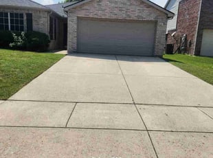 Kathleen W.'s lawn service service result