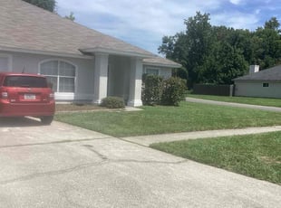 Larry S.'s Weeding service result