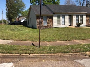 Chris B.'s lawn care services service result