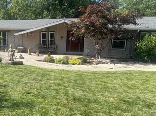 Adam K.'s grass cutting service result