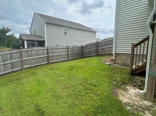 Phyllis G.'s lawn care services service result