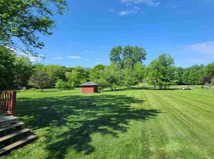 Dana G.'s lawn care service result