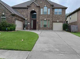 Donna R.'s yard service service result