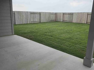 Megan R.'s lawn care services service result