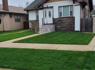 Bruce Y.'s Yard Cutting service result
