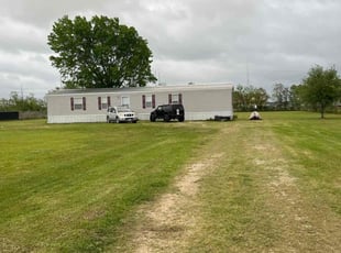 Ursula C.'s Lawn Service service result
