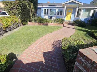 Linda F.'s Lawn Maintenance service result