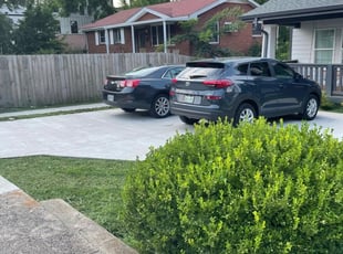 Emily S.'s Lawn Maintenance service result