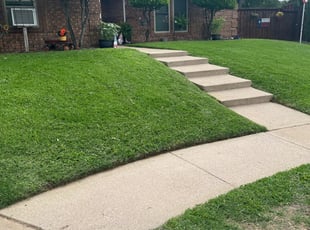 Amanda G.'s Grass Cutting service result