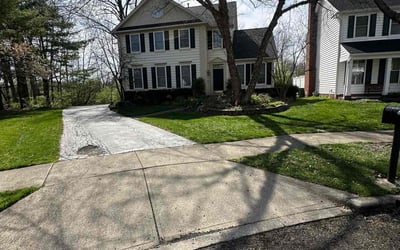Photo of Cheryl K.'s yard after getting landscaping in New Albany, OH