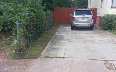 Photo of Dawn H.'s yard after getting landscaping in Jenkinsburg, GA