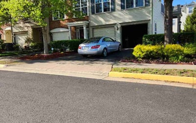 Photo of Linda G.'s yard after getting landscaping in Marshall, VA