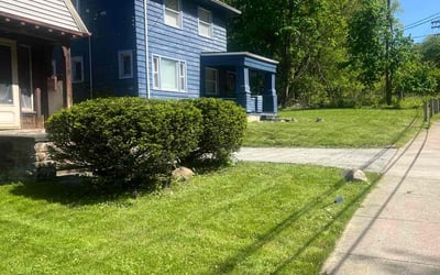 Photo of Angela W.'s yard after getting landscaping in Cleveland, OH