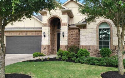 Photo of Mary W.'s yard after getting landscaping in Kendleton, TX