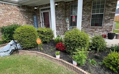 Photo of Richard W.'s yard after getting landscaping in Mansfield, GA